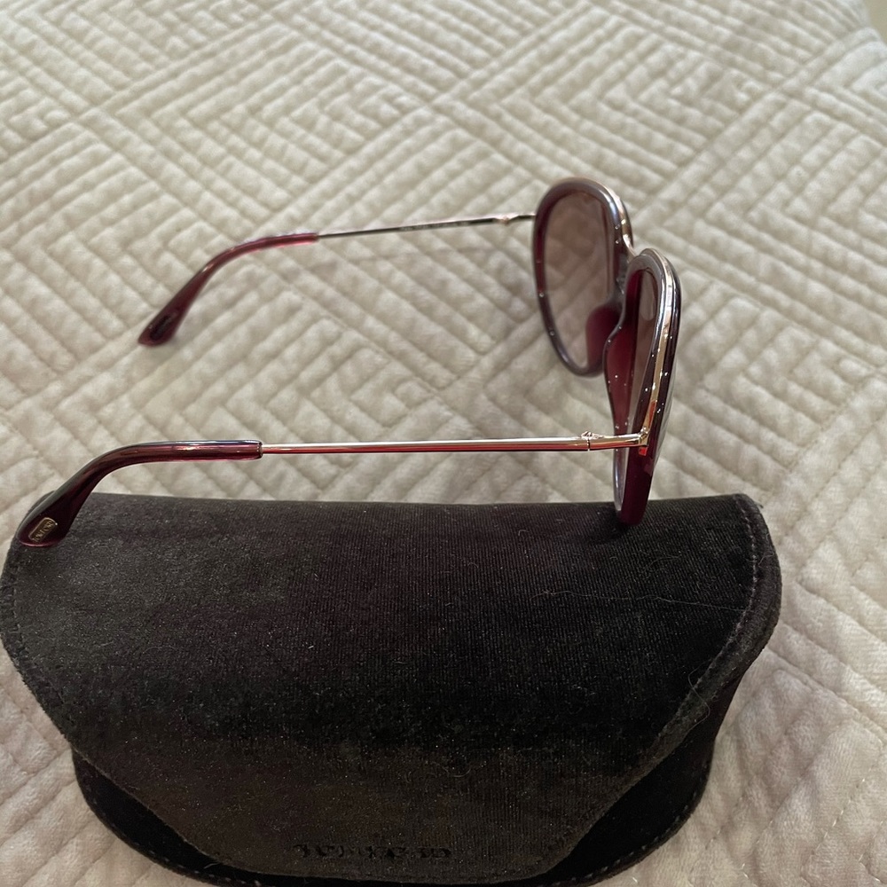 Sun Glasses - image 2